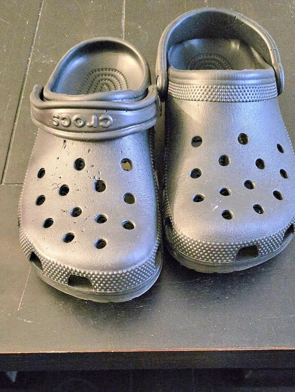 Crocs Classic Clog Kids Black Clogs J6